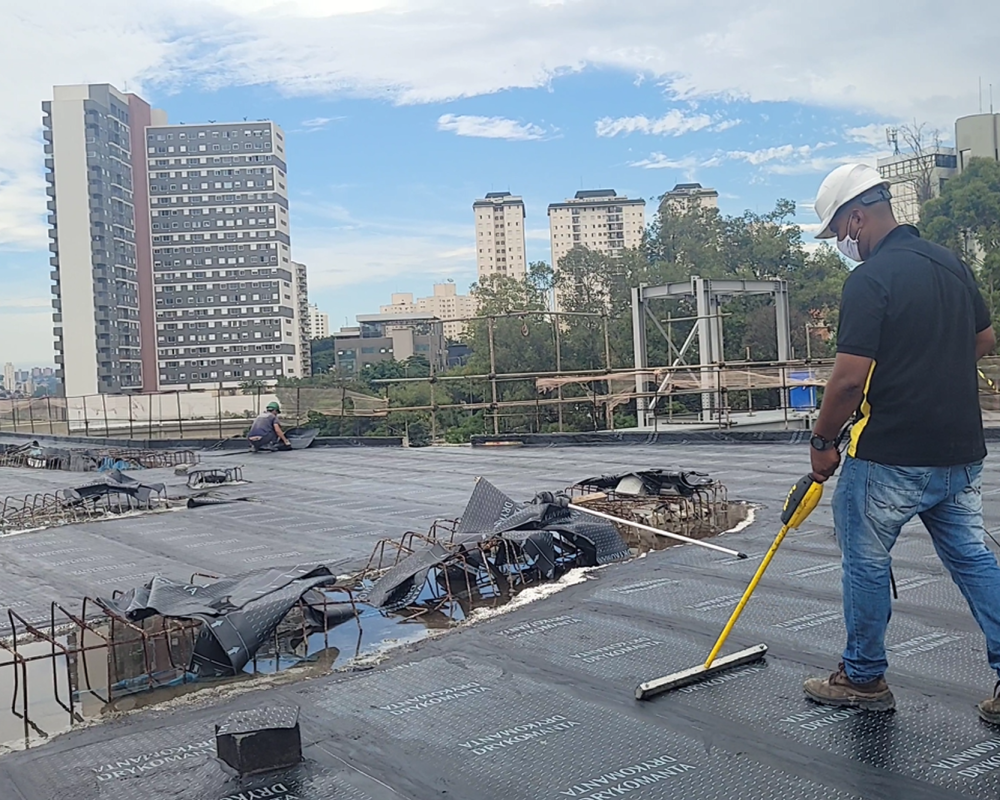 teste de estanqueidade em manta asfáltica na construção civil